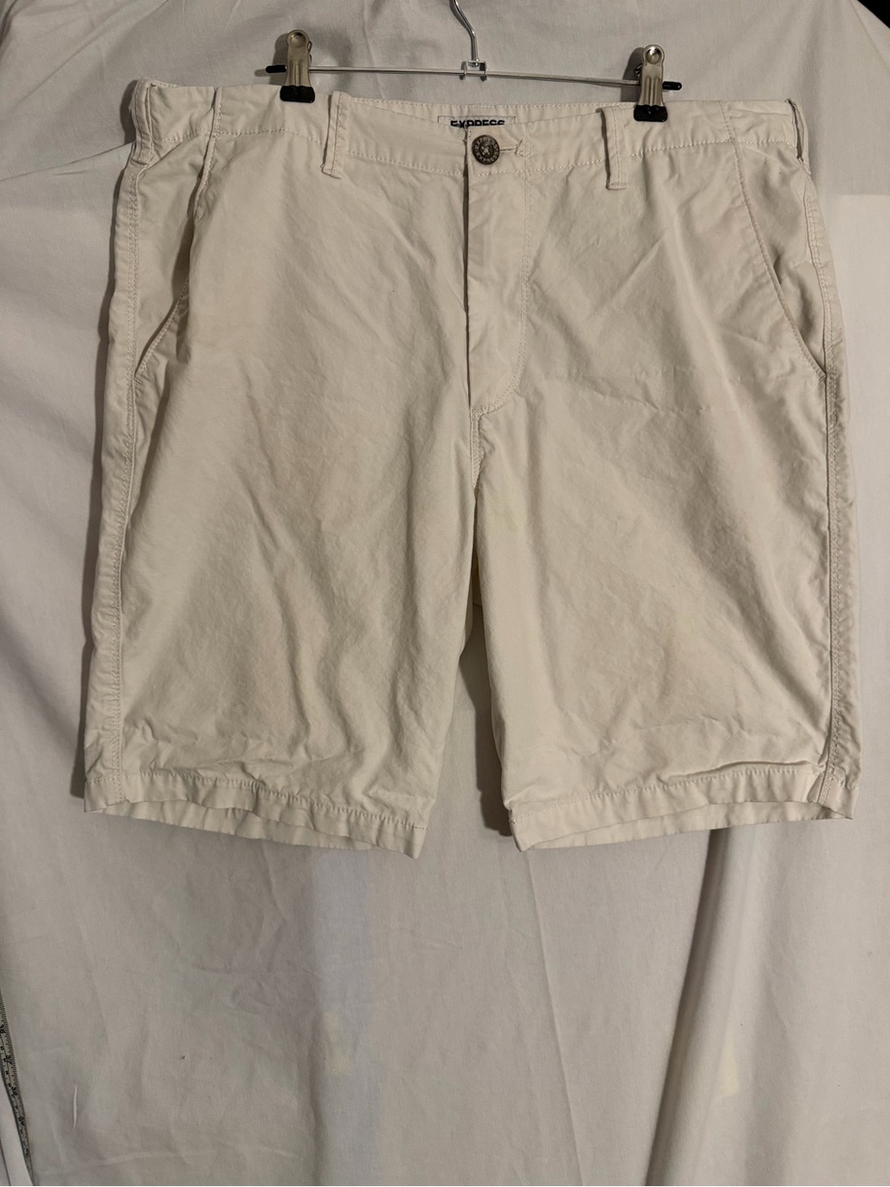 #510 Men's Express Casual Chino Shorts - Cream